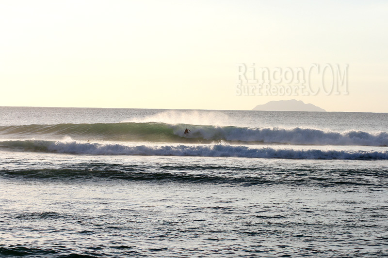 Puerto Rico Surfing Pics - Daily Rincon Surf Report and Wave Forecast for Puerto Rico (PR) Surf Report Pics